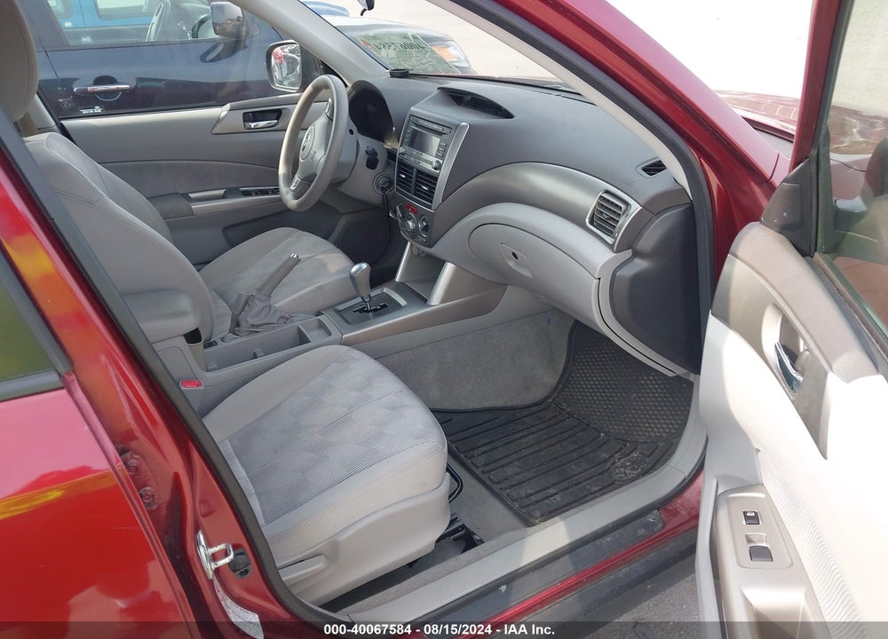 2010 SUBARU FORESTER 2.5X PREMIUM VIN: JF2SH6CC3AH749244