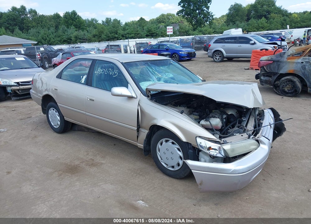 1999 TOYOTA CAMRY LE VIN: JT2BG22K5X0358051