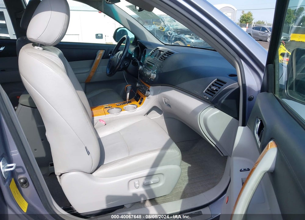 2008 HIGHLAND TOYOTA ER HYBRID LIMITED VIN: JTEEW44A982002467