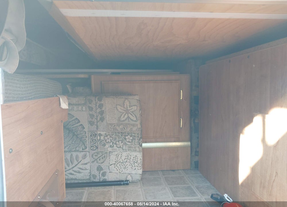 2006 FOREST RIVER ROCKWOOD VIN: 4X4CFM6187D268312