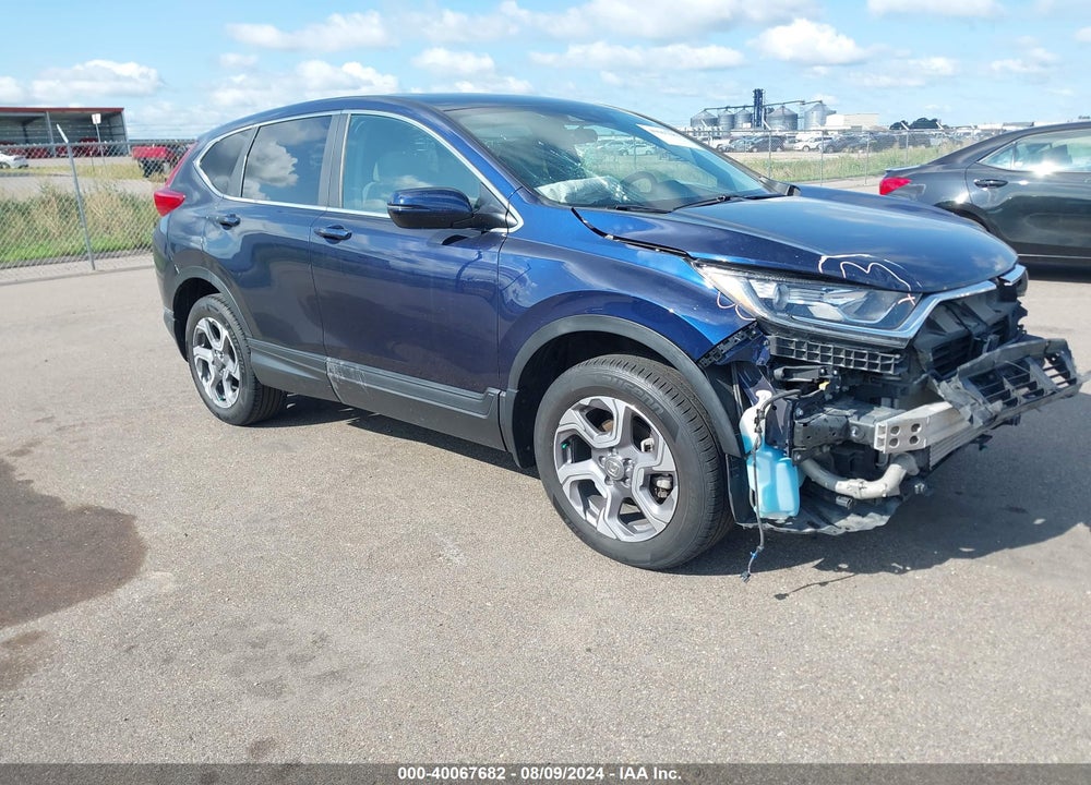 2018 HONDA CR-V EX VIN: 7FARW2H55JE058100