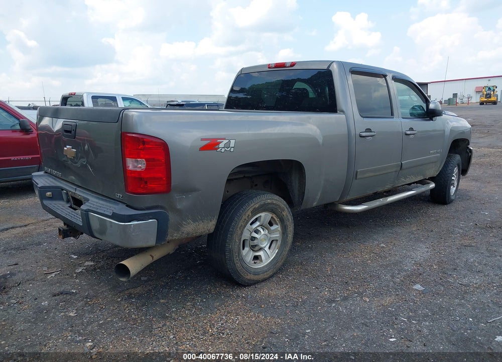 2008 CHEVROLET SILVERADO 2500HD LTZ VIN: 1GCHK23658F152082
