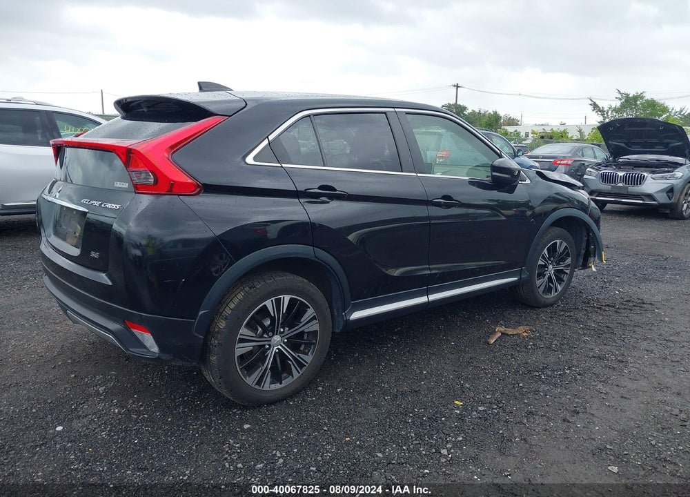 2018 MITSUBISHI ECLIPSE CROSS SE/SEL VIN: JA4AT5AA3JZ069627