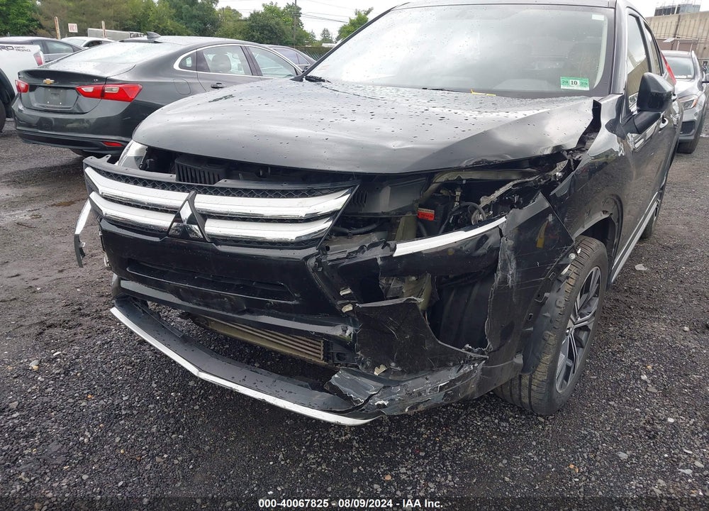 2018 MITSUBISHI ECLIPSE CROSS SE/SEL VIN: JA4AT5AA3JZ069627