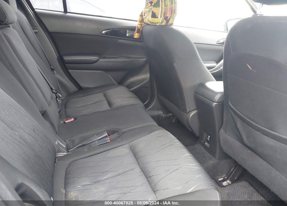 2018 MITSUBISHI ECLIPSE CROSS SE/SEL VIN: JA4AT5AA3JZ069627