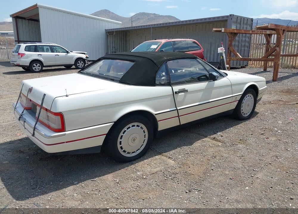 1992 CADILLAC ALLANTE VIN: 1G6VS3380NU126137