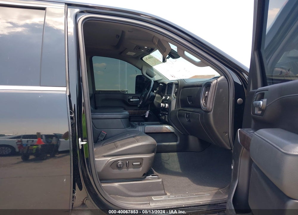 2020 GMC SIERRA 2500HD 4WD  STANDARD BED DENALI VIN: 1GT49REY0LF330071