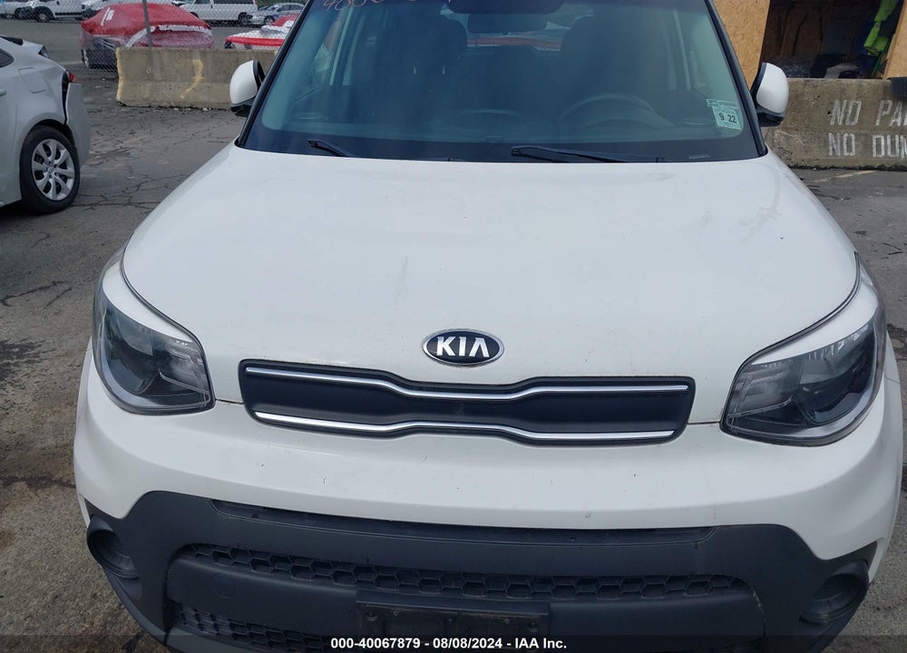 2018 KIA SOUL VIN: KNDJN2A27J7523901