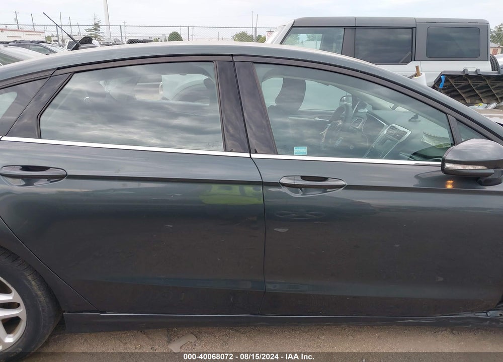 2015 FORD FUSION SE VIN: 1FA6P0H75F5116951