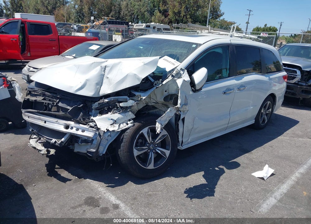2020 HONDA ODYSSEY TOURING VIN: 5FNRL6H82LB032935