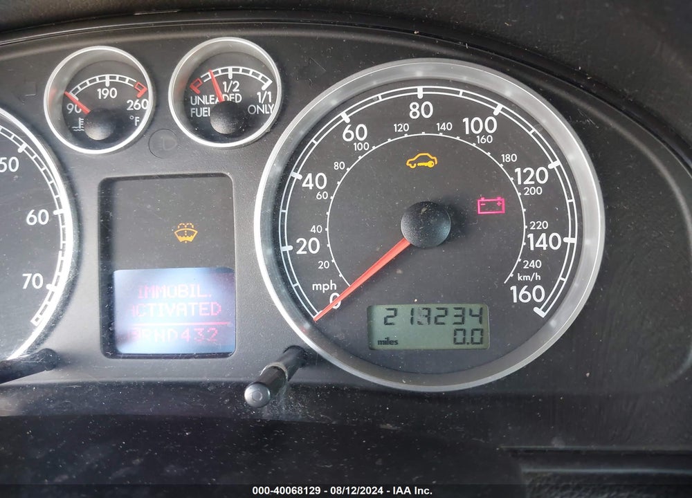 2001 VOLKSWAGEN PASSAT GLS VIN: WVWPD63BX1E113218