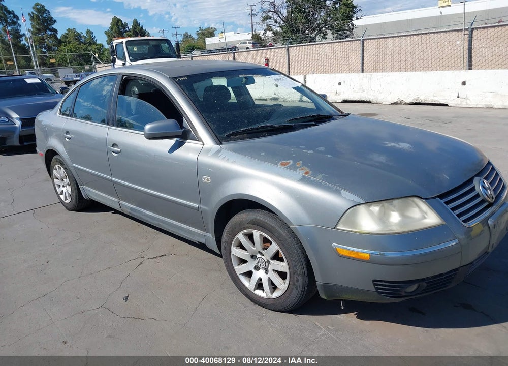 2001 VOLKSWAGEN PASSAT GLS VIN: WVWPD63BX1E113218
