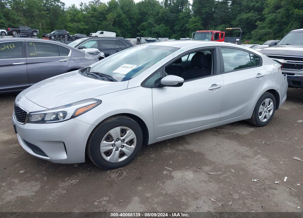 2018 KIA FORTE LX VIN: 3KPFK4A72JE222474