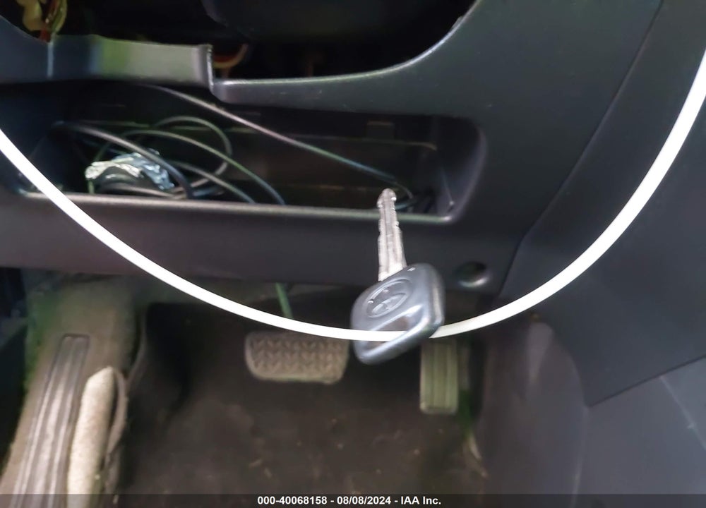 2004 TOYOTA RAV4 VIN: JTEHD20V746006844