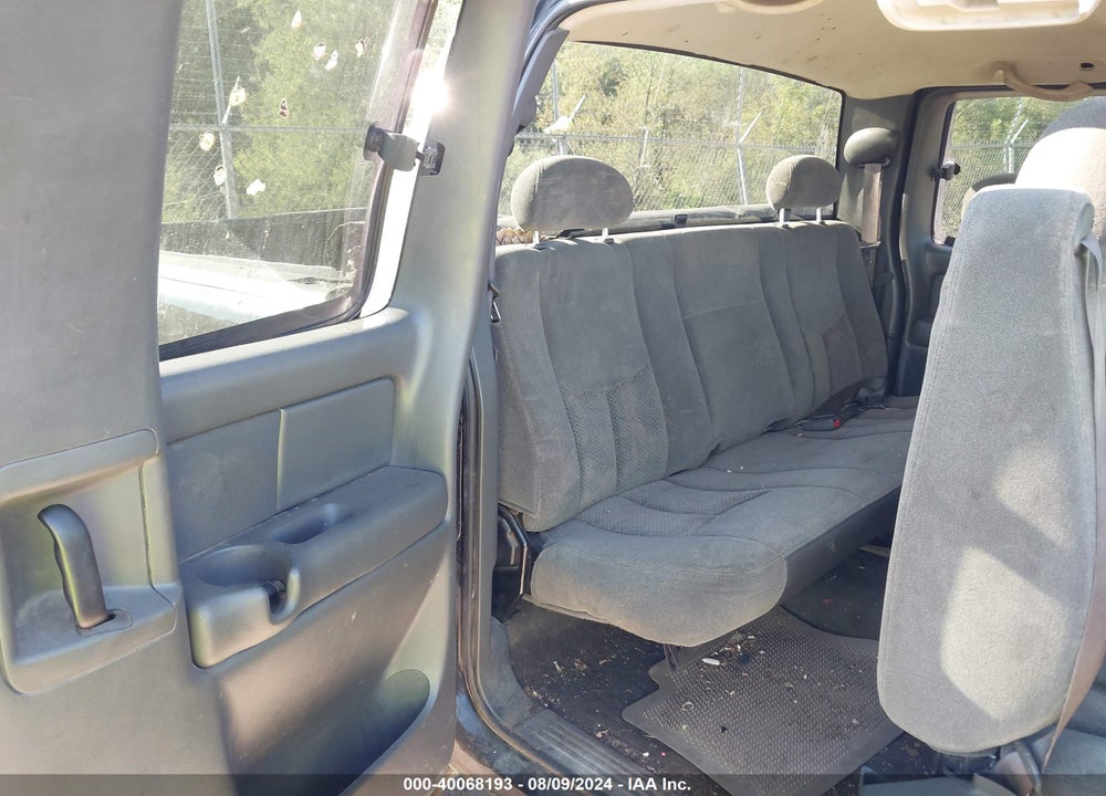 2004 CHEVROLET SILVERADO 2500HD VIN: 1GCHK29U44E379110