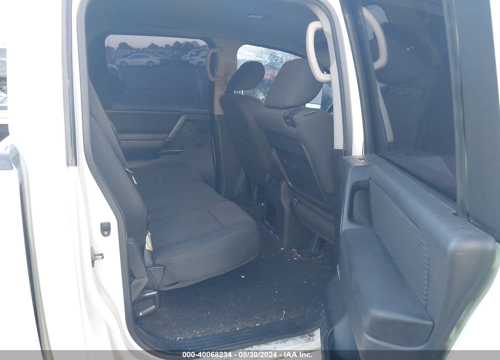 2010 NISSAN TITAN SE VIN: 1N6AA0ED8AN306569