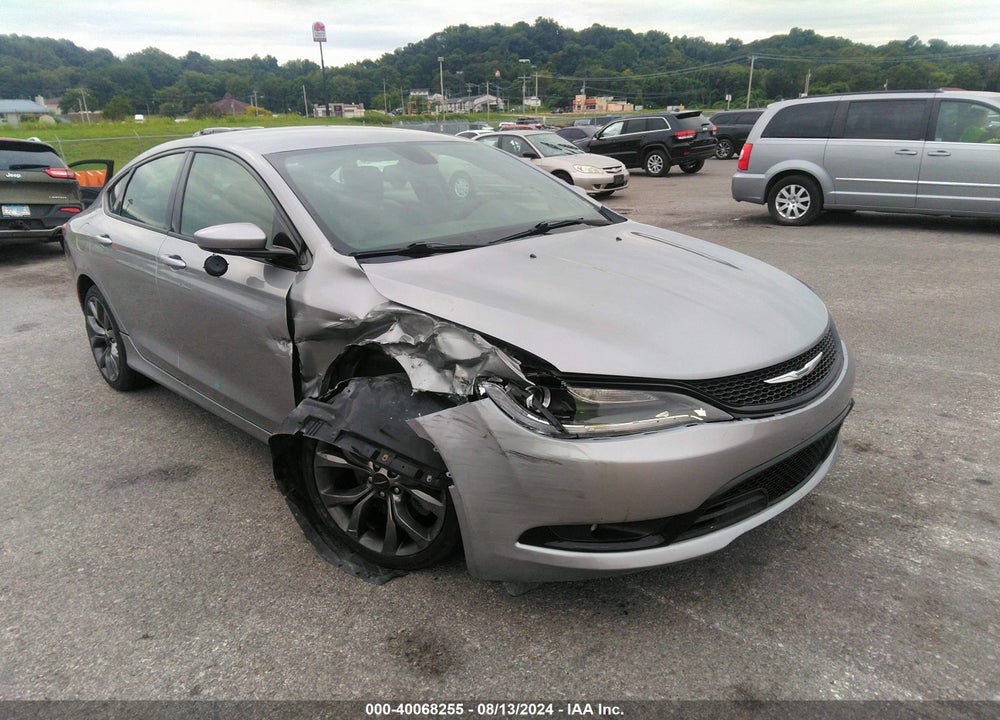 2015 CHRYSLER 200 S VIN: 1C3CCCBG5FN530044