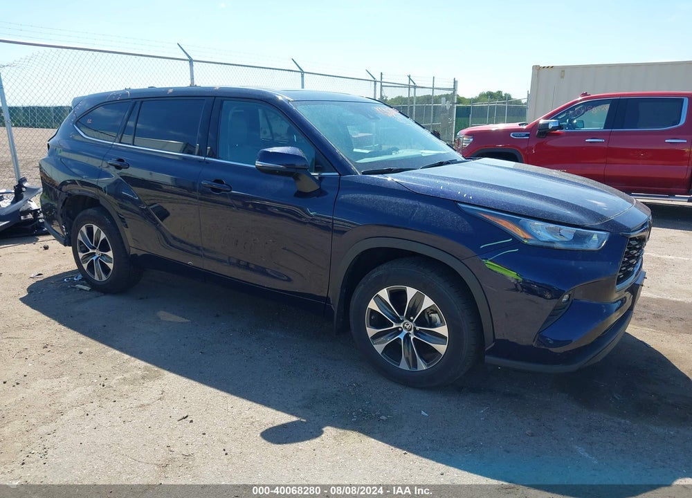2020 TOYOTA HIGHLANDER XLE VIN: 5TDGZRBH3LS010969