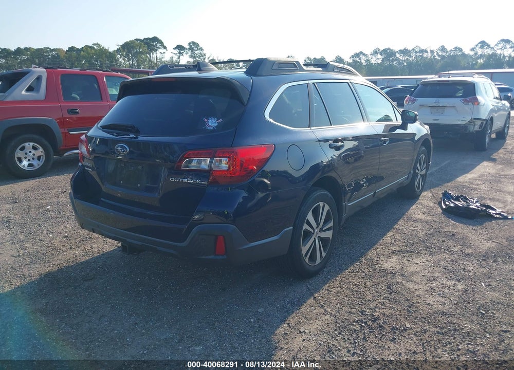 2018 SUBARU OUTBACK 2.5I LIMITED VIN: 4S4BSANC3J3300641