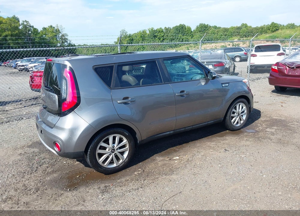 2017 KIA SOUL VIN: KNDJP3A55H7439709