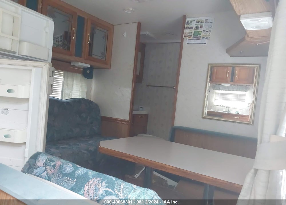 1998 SUNNYBROOK MODEL 24FB TRAVEL TR VIN: 4UBAS0L24W1K11789