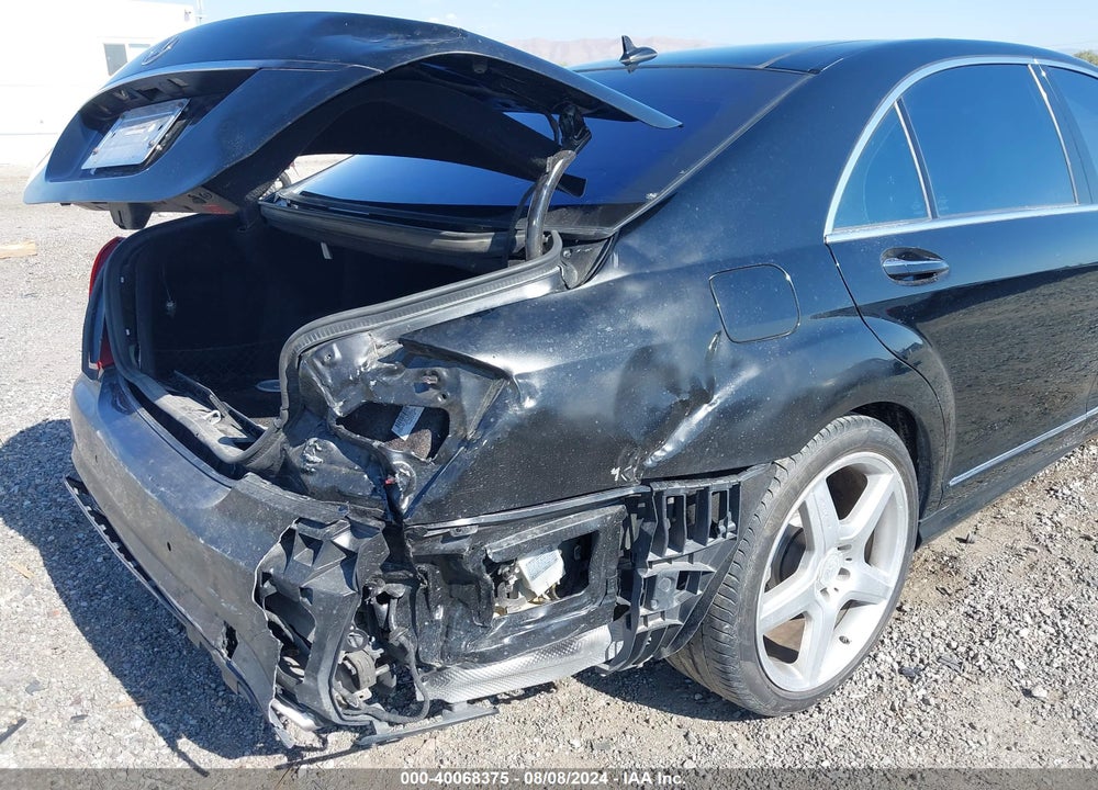 2012 MERCEDES-BENZ S 550 VIN: WDDNG7DB2CA425682