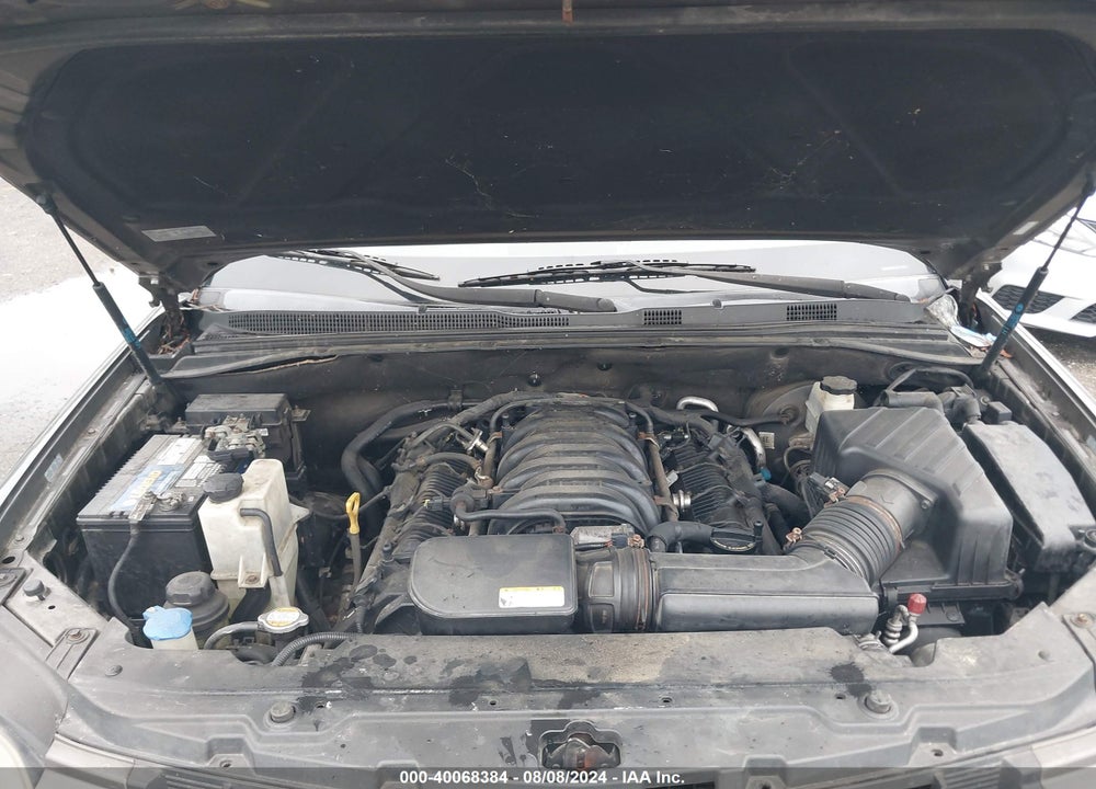 2009 KIA BORREGO EX V8 VIN: KNDJH742795020537