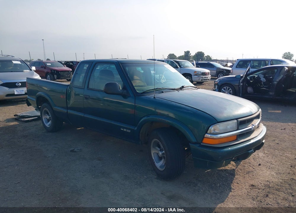 1998 CHEVROLET S-10 LS FLEETSIDE VIN: 1GCCS19X0W8121344