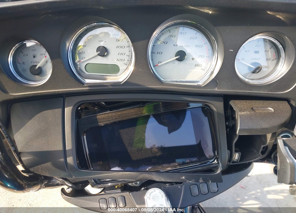 2020 HARLEY-DAVIDSON FLHX VIN: 1HD1KBC29LB672878