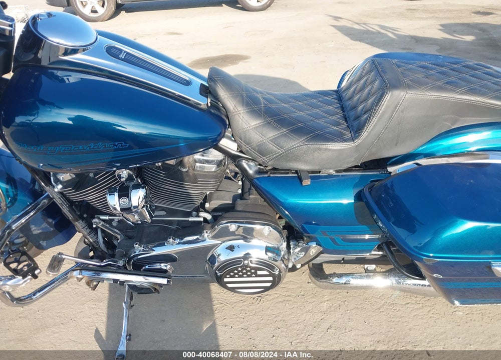 2020 HARLEY-DAVIDSON FLHX VIN: 1HD1KBC29LB672878