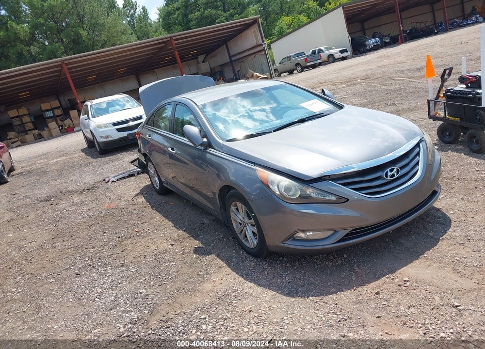 2013 HYUNDAI SONATA GLS VIN: 5NPEB4AC0DH744304