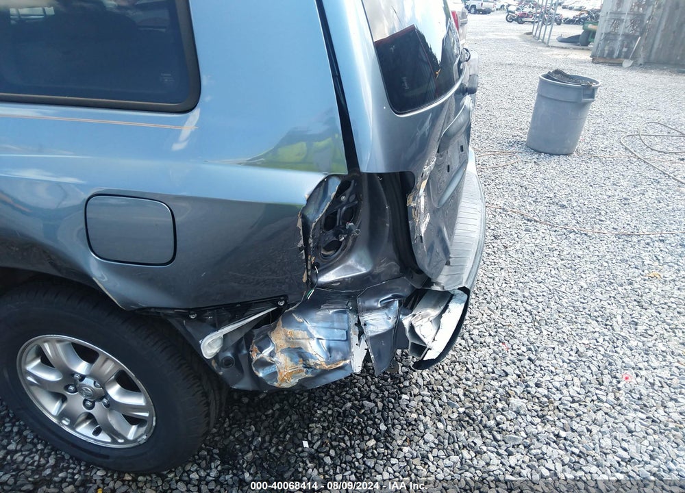 2006 TOYOTA HIGHLANDER V6 VIN: JTEEP21A860162208