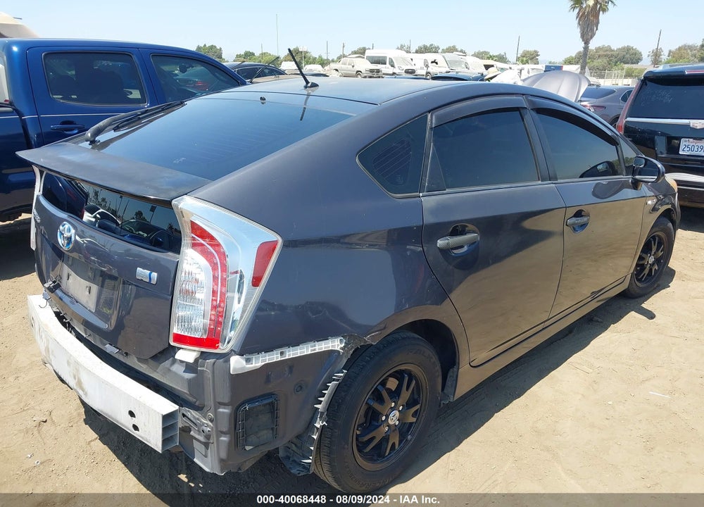 2013 TOYOTA PRIUS TWO VIN: JTDKN3DU2D5642401
