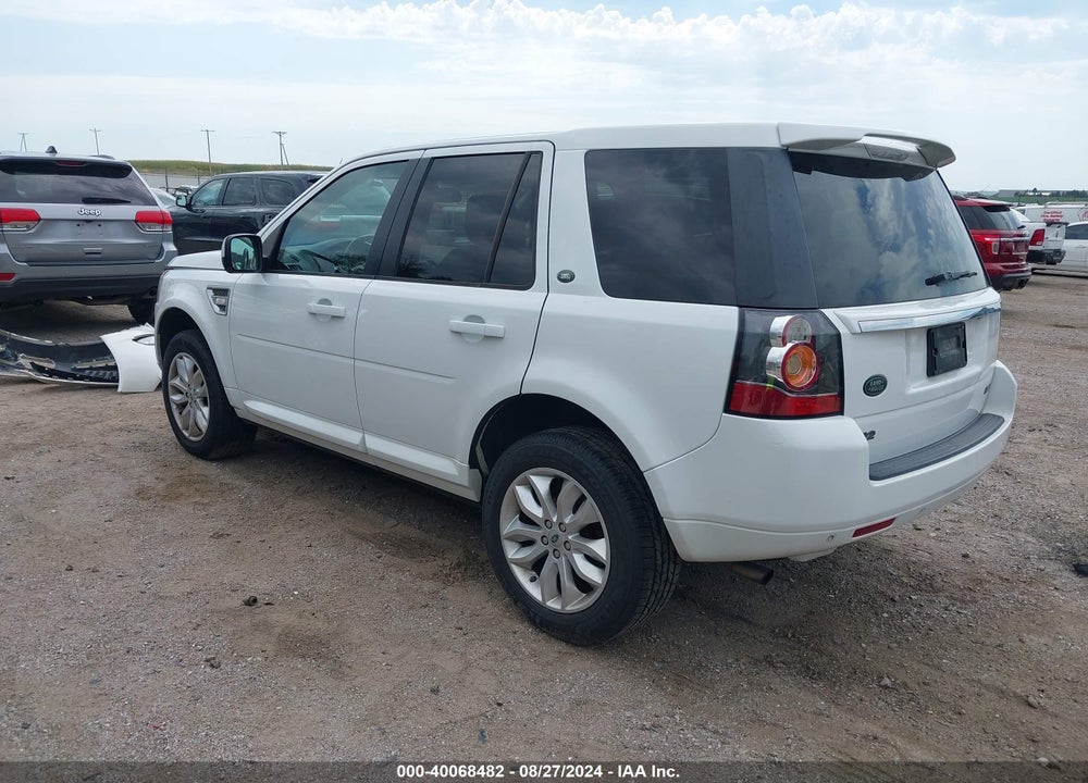 2013 LAND ROVER LR2 VIN: SALFR2BG4DH365643