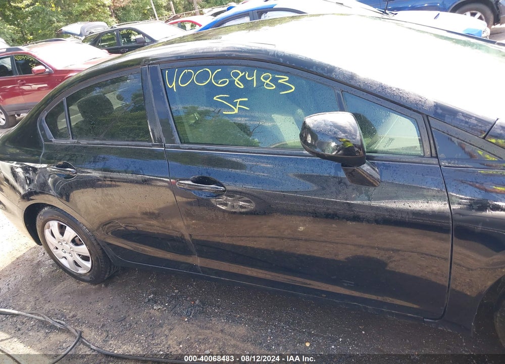 2012 HONDA CIVIC LX VIN: 19XFB2F57CE374068