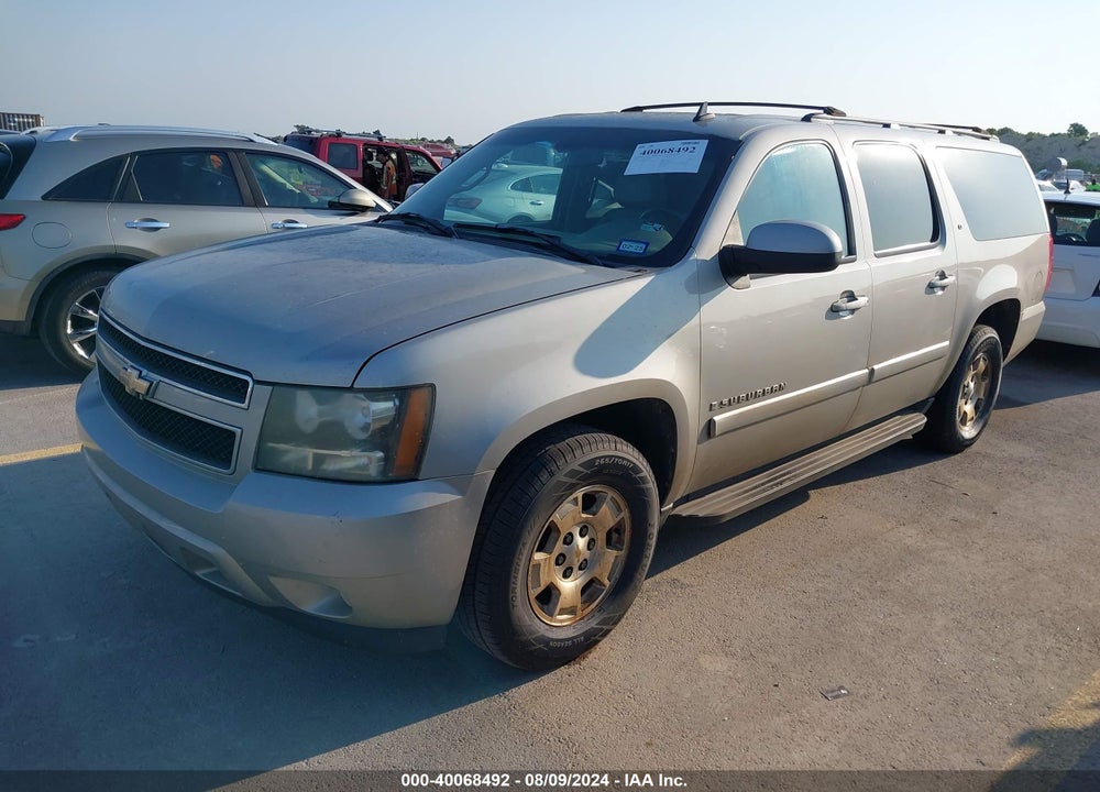 2008 CHEVROLET SUBURBAN 1500 LT VIN: 3GNFC16008G185681