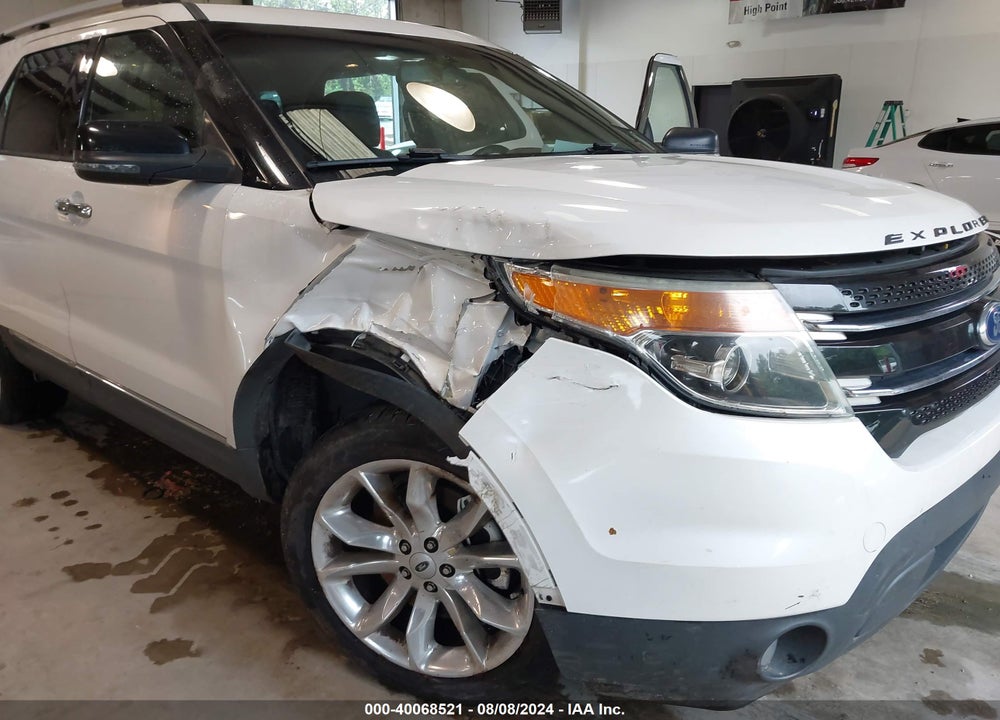 2015 FORD EXPLORER XLT VIN: 1FM5K8D82FGC32559