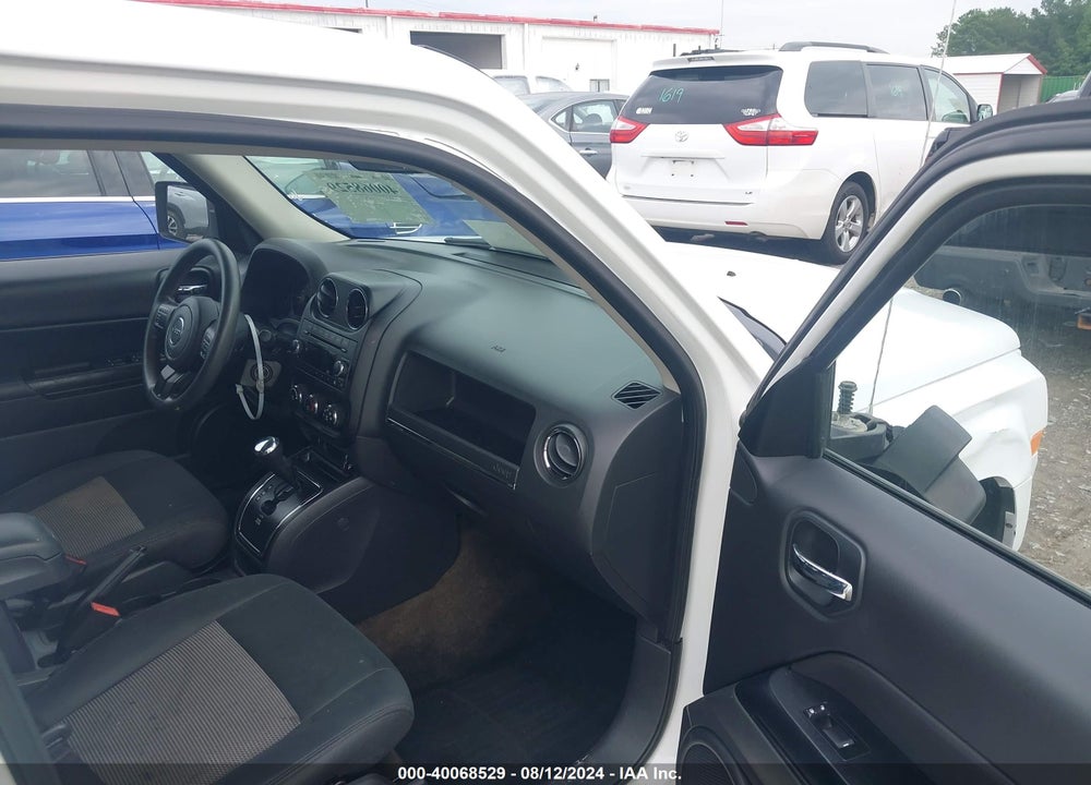 2014 JEEP PATRIOT SPORT VIN: 1C4NJPBA0ED552230