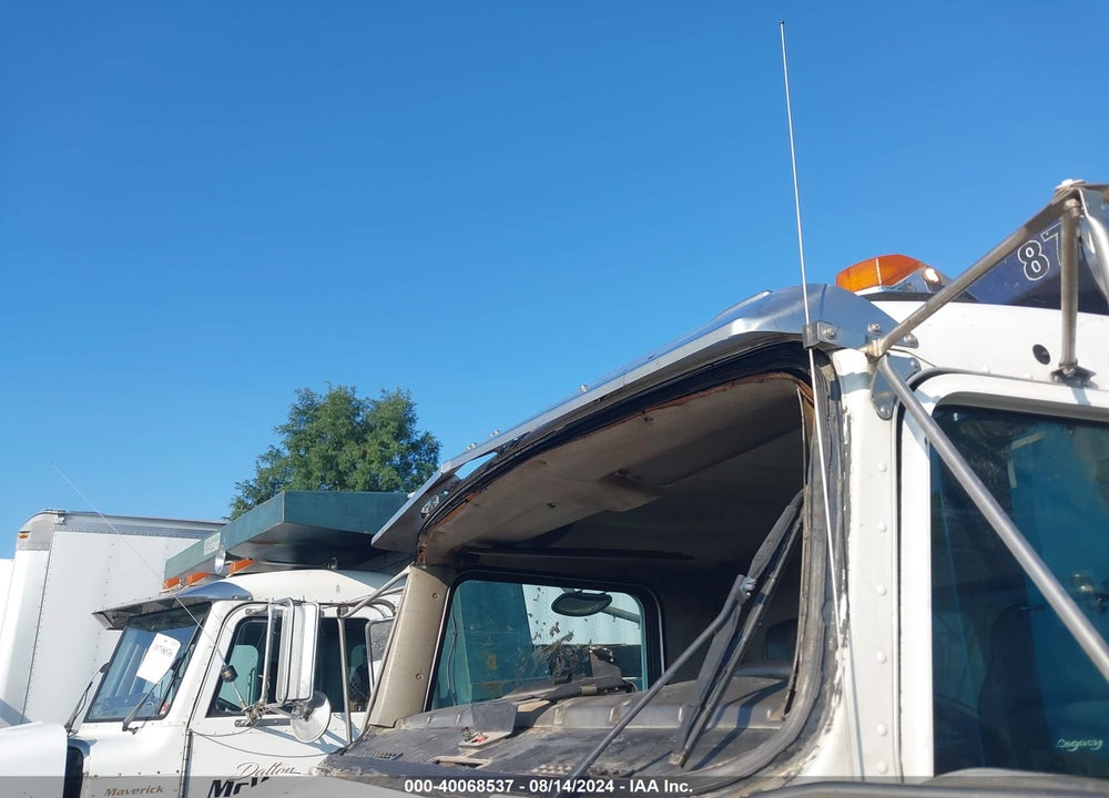 2007 KENWORTH T300 T300 VIN: 2NKMLD9X57M185139