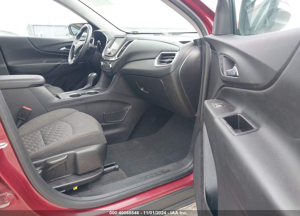 2018 CHEVROLET EQUINOX LT VIN: 2GNAXJEV7J6165361