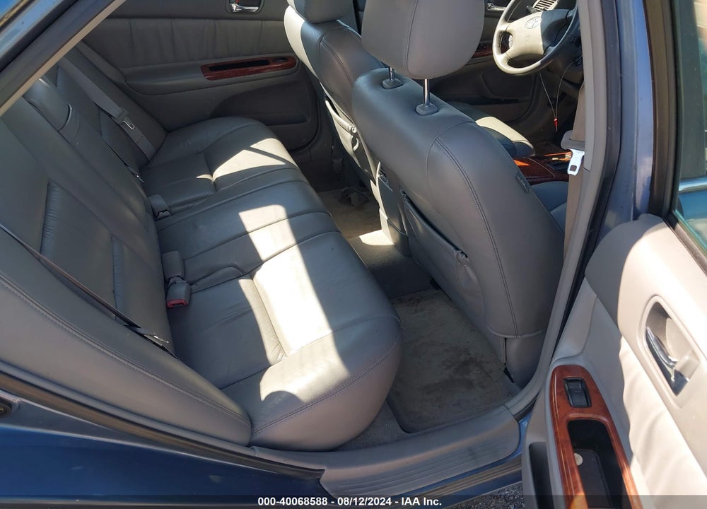 2004 TOYOTA CAMRY XLE VIN: 4T1BE30K94U854332