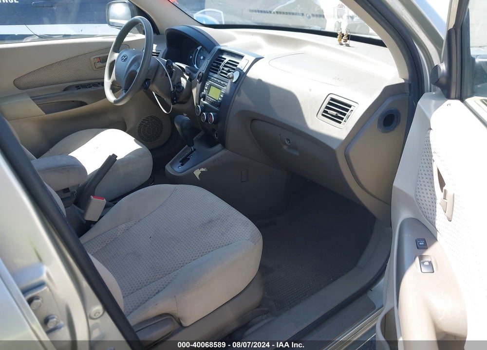 2009 HYUNDAI TUCSON GLS VIN: KM8JM12B29U014139