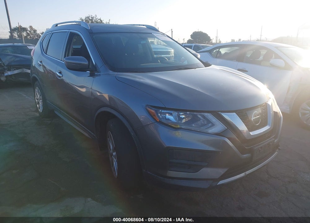 2017 NISSAN ROGUE S VIN: KNMAT2MT1HP579272