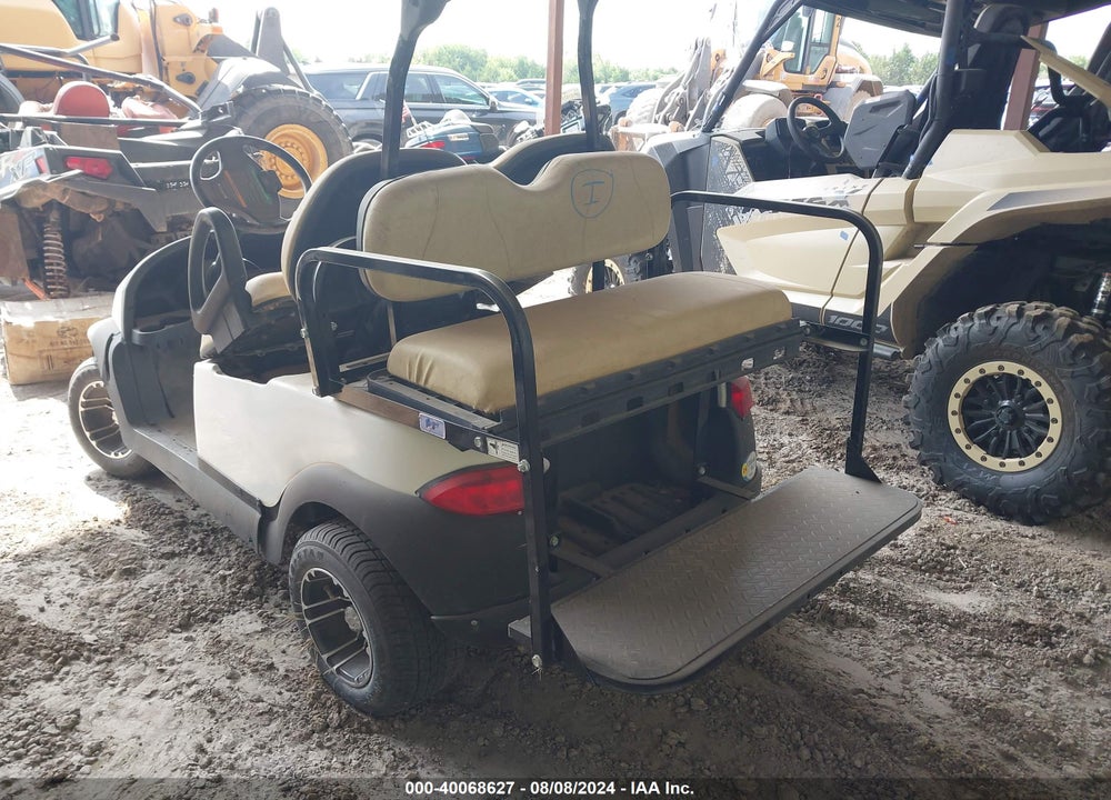 2014 UNDEFINED GOLF CART VIN: PR1444509953