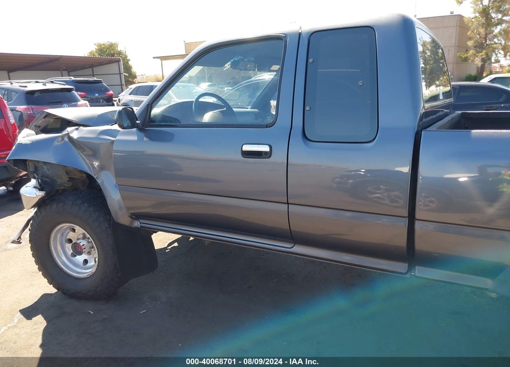 1989 TOYOTA PICKUP 1/2 TON EX LNG WHLBSE DLX VIN: JT4RN13P2K6009953