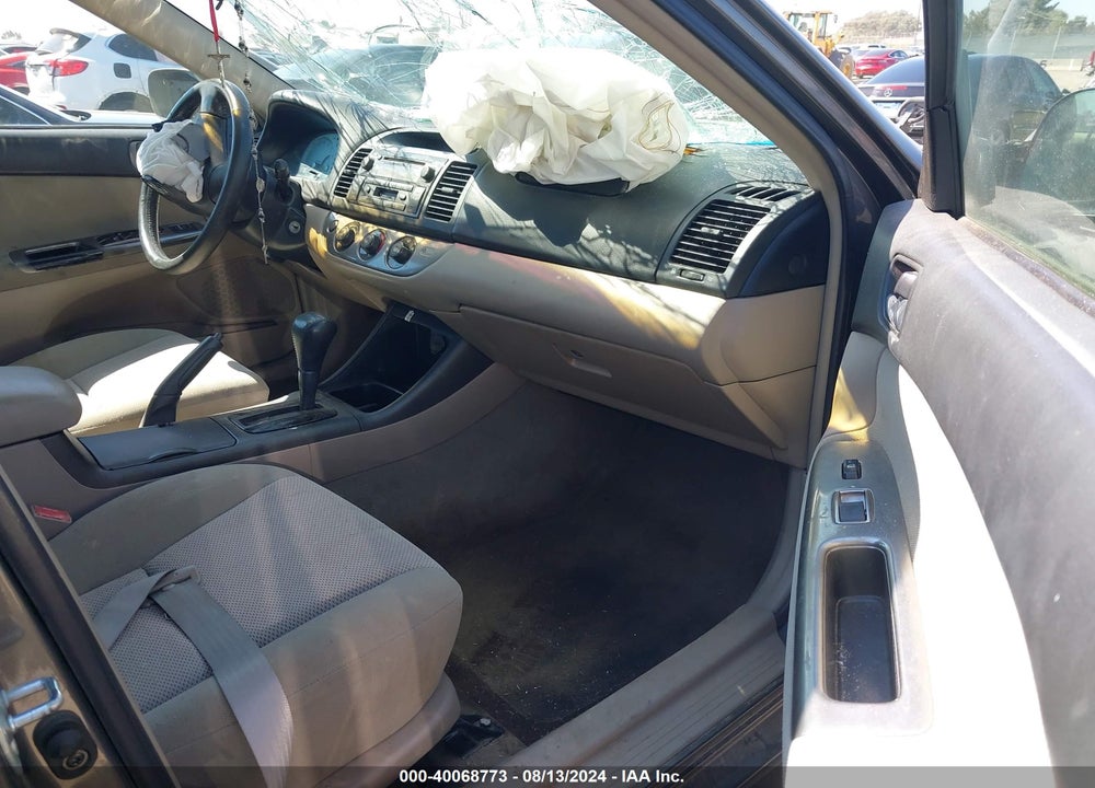 2003 TOYOTA CAMRY SE V6 VIN: 4T1BF32K63U562713