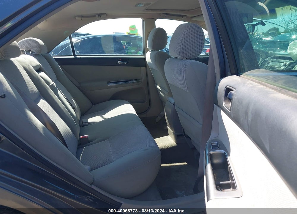 2003 TOYOTA CAMRY SE V6 VIN: 4T1BF32K63U562713