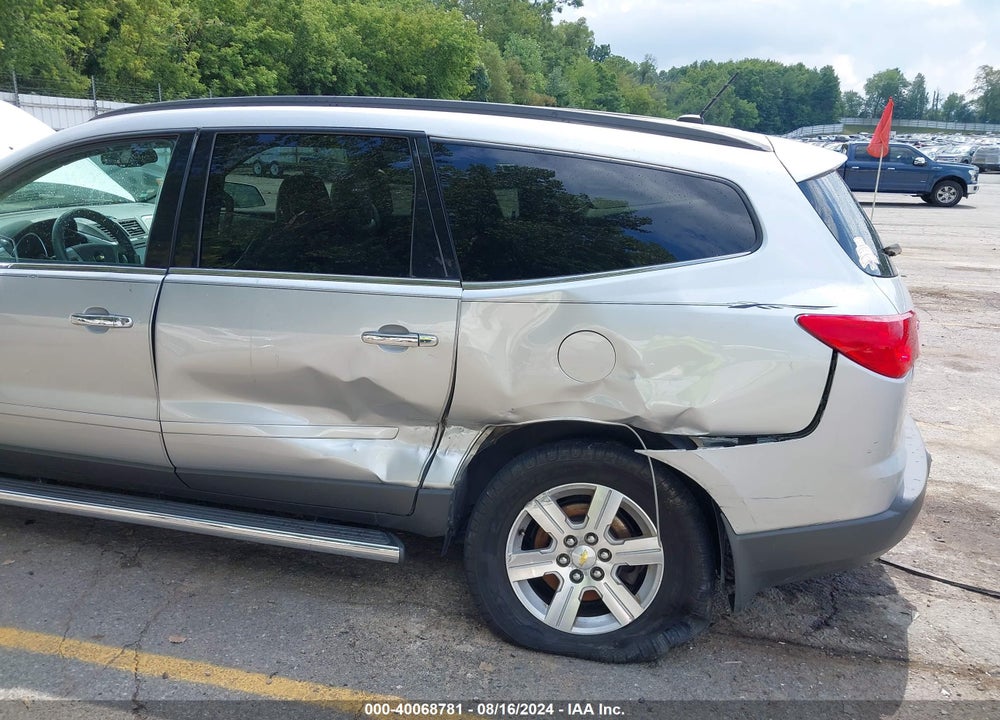 2010 CHEVROLET TRAVERSE LT VIN: 1GNLRGED9AS113238