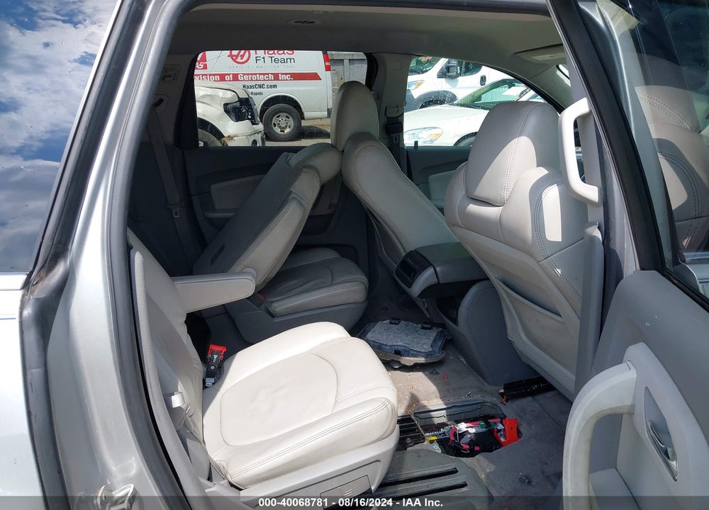 2010 CHEVROLET TRAVERSE LT VIN: 1GNLRGED9AS113238