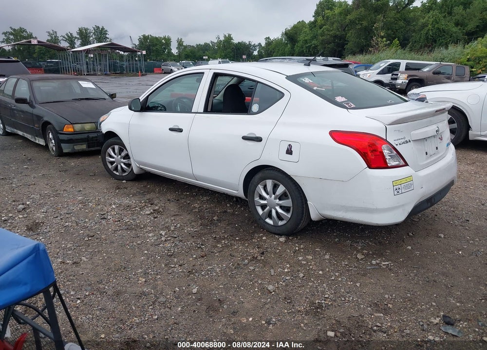 2015 NISSAN VERSA 1.6 S+ VIN: 3N1CN7APXFL933177
